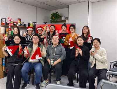 LIANTU вітає всіх з Різдвом Христовим у 2026 році!